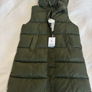 Women's Olive Puffer Vest